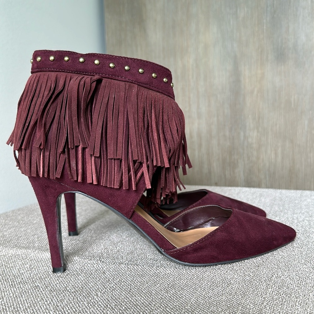 Nine West Burgandy Fringe Bootie. Size 8.